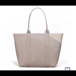 Rights Essential Tote in Lilac Haze